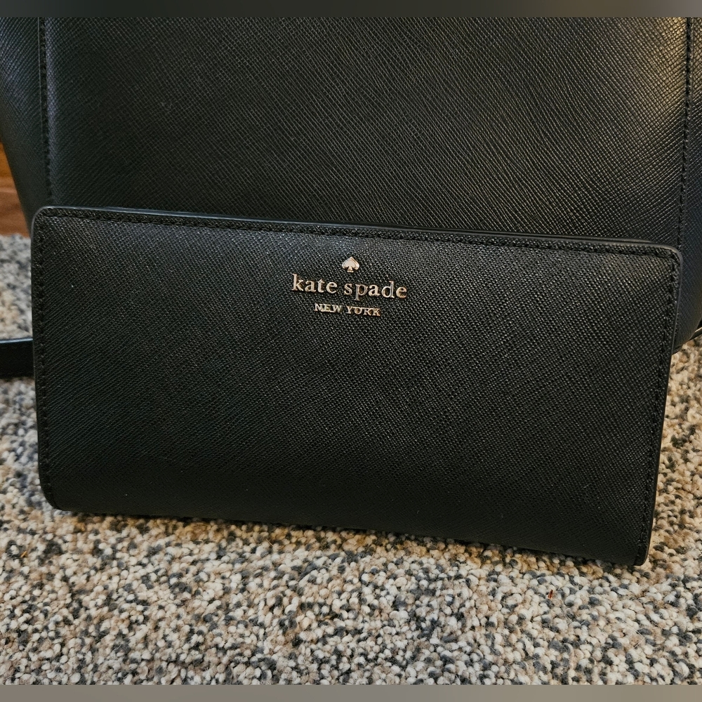 Kate Spade Madison Flap Backpack and Wallet Set EUC - Picture 5 of 9